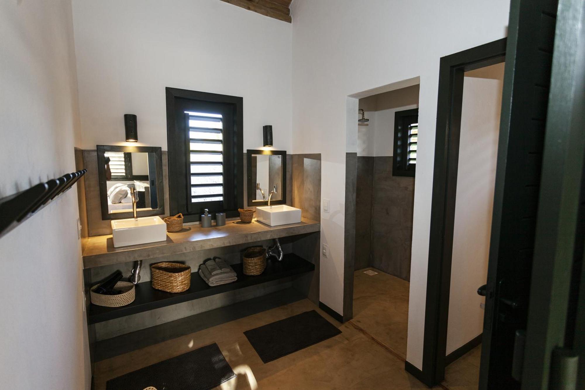 Hotel Vilaveratheresa (Adults Only) Фортим Екстериор снимка